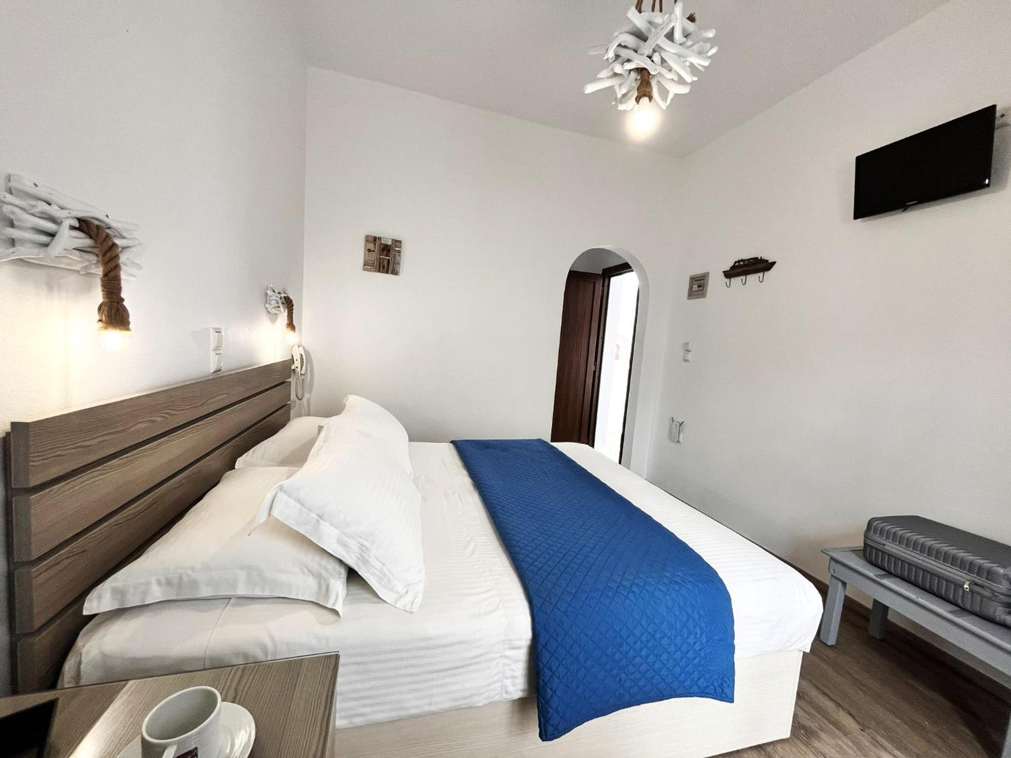 Christina Hotel, Adults Only, Heated Salt Water Pool Zambujeira do Mar Oda fotoğraf